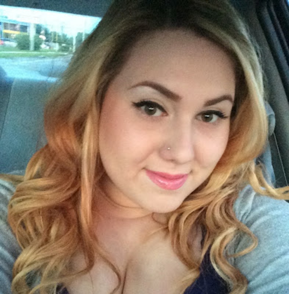 Meet your Posher, Stephanie